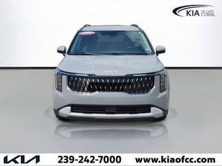 Certified 2025 Kia Carnival EX FWD video 2