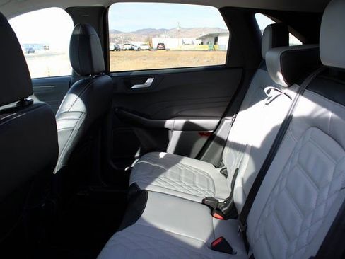 Used 2024 Ford Escape Platinum w/ Premium Technology Package image 16