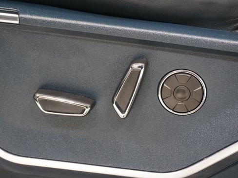 Used 2021 Ford F150 Limited AWD/4WD image 19