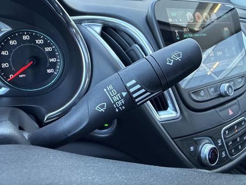 Used 2018 Chevrolet Malibu Premier w/ Premier Sun and Wheel Package FWD image 72
