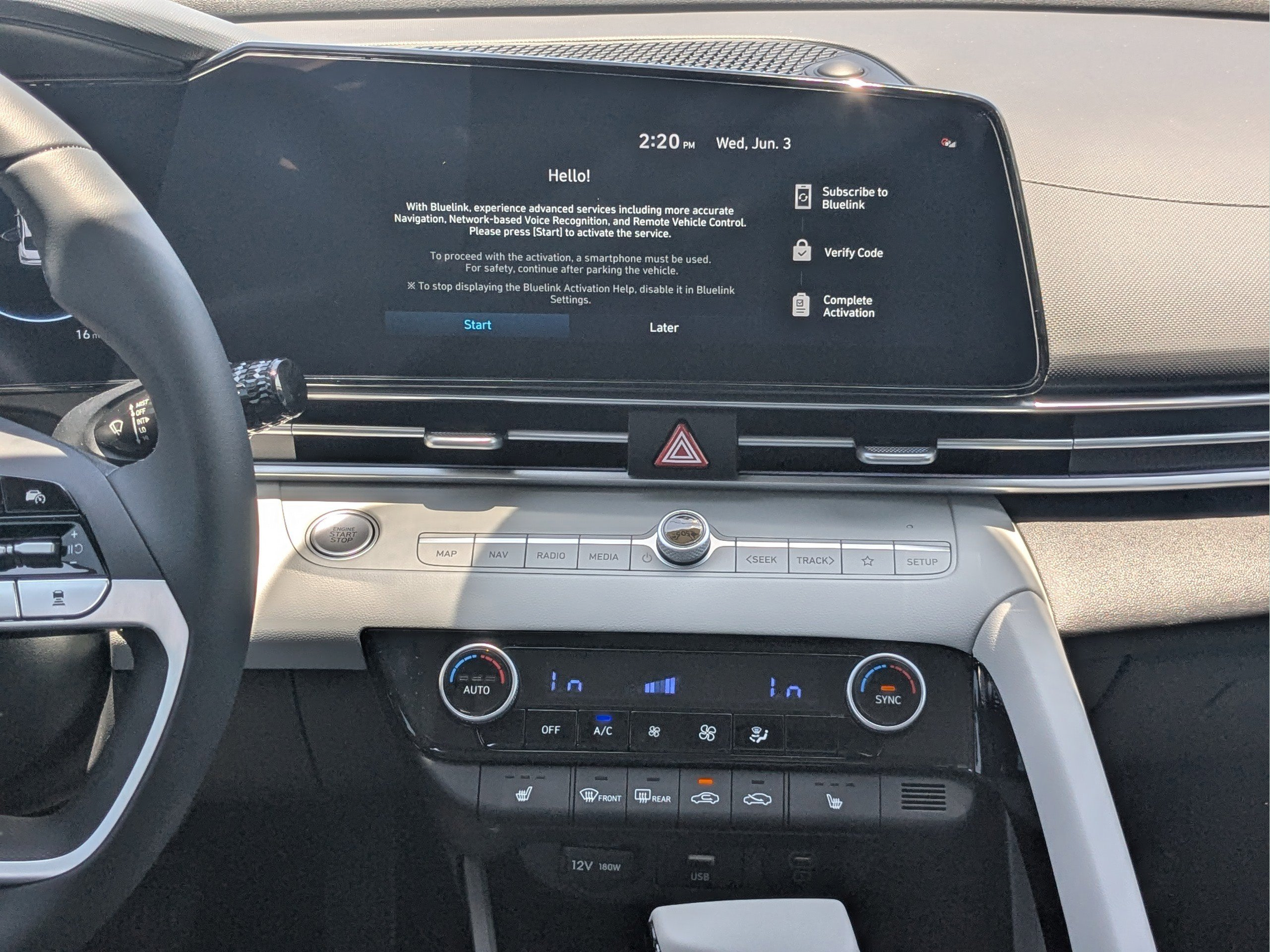 New 2026 Hyundai Elantra Limited FWD image 18