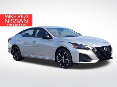 New 2025 Nissan Altima 2.5 SR w/ SR Premium Package