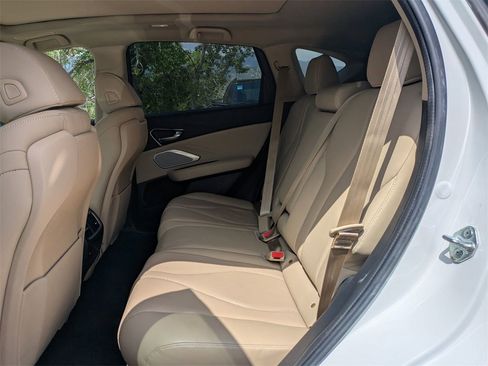 Used 2023 Acura RDX w/ Technology Package image 22