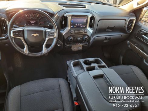 Used 2019 Chevrolet Silverado 1500 LT w/ Texas Edition image 5