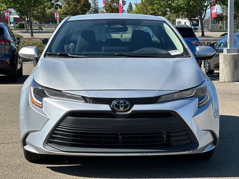 Certified 2024 Toyota Corolla LE FWD image 10