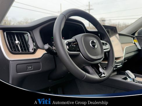 Used 2026 Volvo XC60 B5 Plus w/ Protection Package Premier image 12