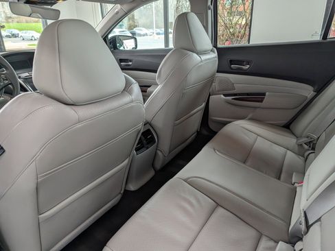 Used 2015 Acura TLX w/ Technology Package image 12