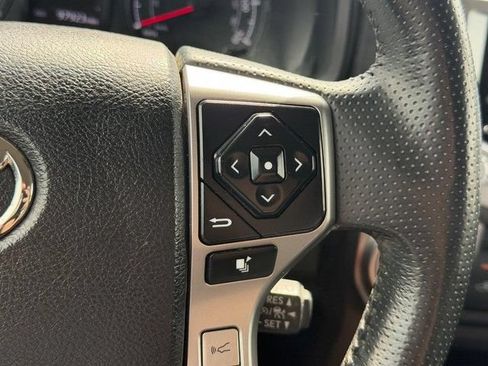 Used 2021 Toyota 4Runner SR5 AWD/4WD image 15