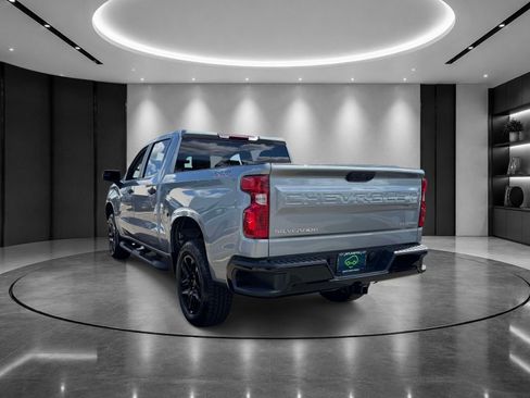 Used 2025 Chevrolet Silverado 1500 Custom Trail Boss AWD/4WD image 4