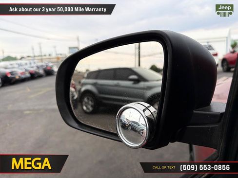 Used 2016 Jeep Cherokee Sport FWD image 28