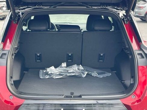 New 2025 Chevrolet Equinox EV LT image 14