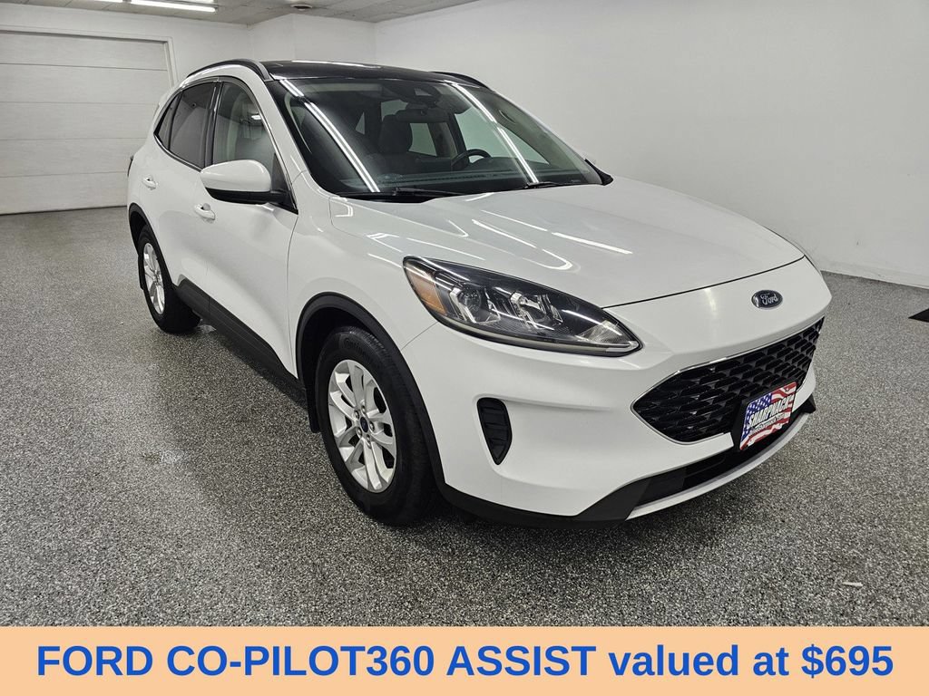 Used 2020 Ford Escape SE FWD image 3