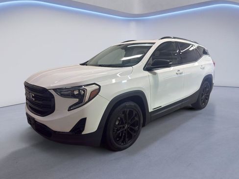 Used 2019 GMC Terrain SLT w/ Preferred Package FWD image 3