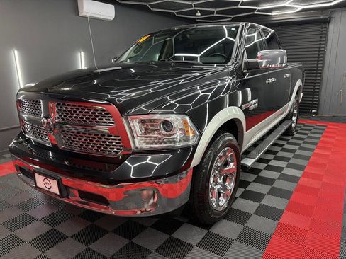 Used 2016 RAM 1500 Laramie w/ Convenience Group image 1