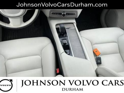 Used 2024 Volvo XC90 T8 Plus w/ Protection Package AWD/4WD image 10