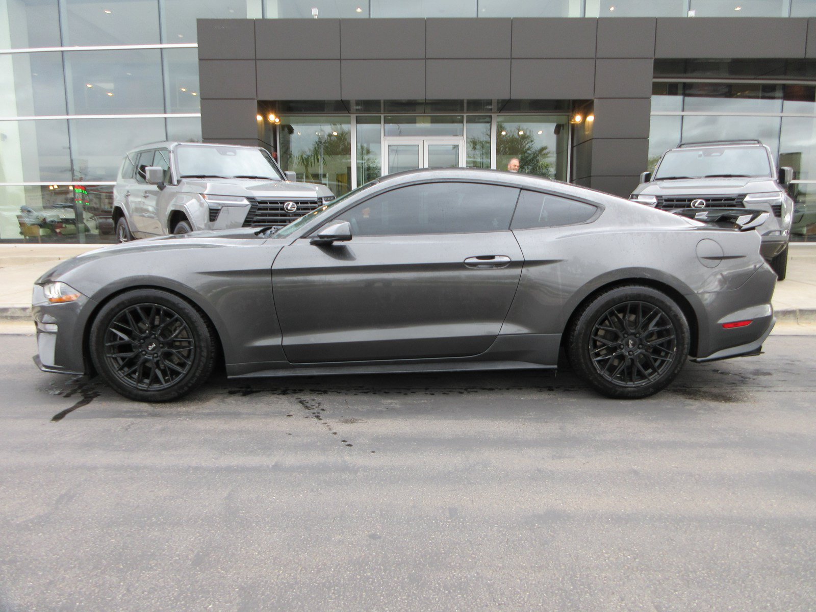 Used 2019 Ford Mustang Coupe w/ Wheel & Stripe Package RWD image 3