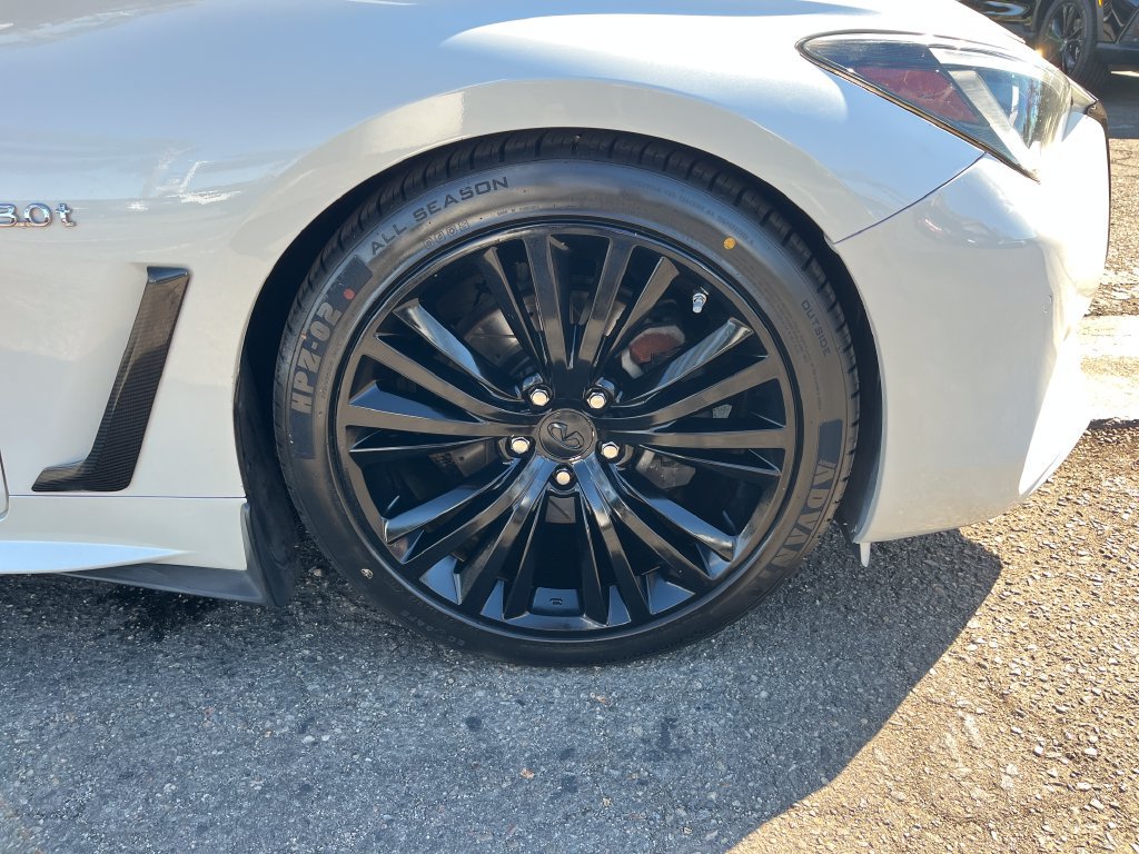 Used 2017 INFINITI Q60 3.0t w/ Premium Plus Package 3.0T RWD image 39