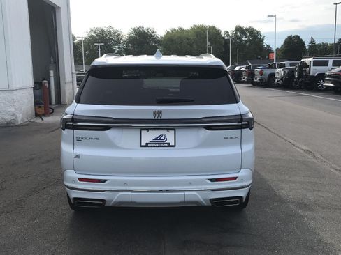 Used 2026 Buick Enclave Avenir w/ Super Cruise Package AWD/4WD image 6