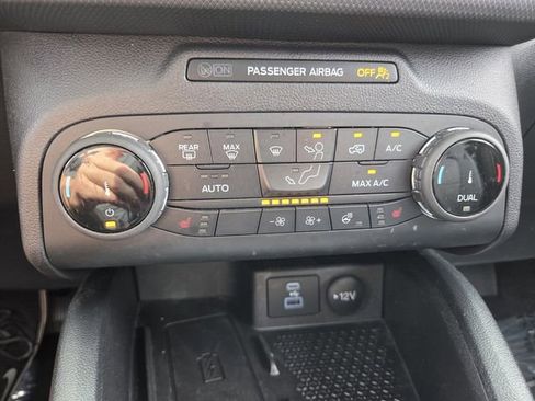 Certified 2022 Ford Bronco Sport Outer Banks w/ Tech Package AWD/4WD image 28