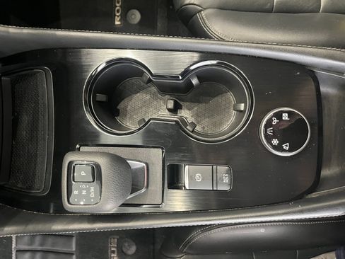 Used 2023 Nissan Rogue SL w/ SL Premium Package image 22