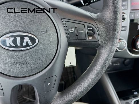 Used 2013 Kia Forte EX w/ Fuel Economy Pkg image 17