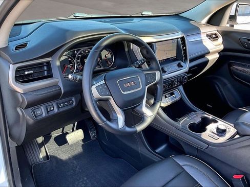 Used 2020 GMC Acadia Denali w/ Technology Package image 16