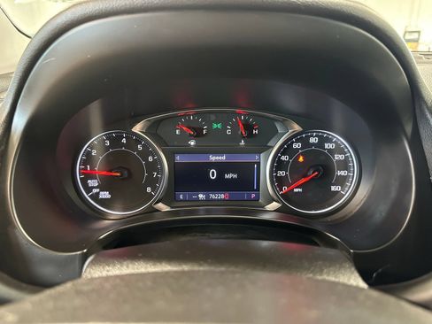 Used 2023 GMC Terrain SLT AWD/4WD image 22