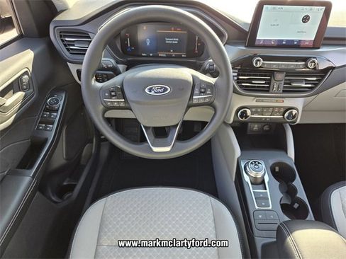 New 2026 Ford Escape Active image 7