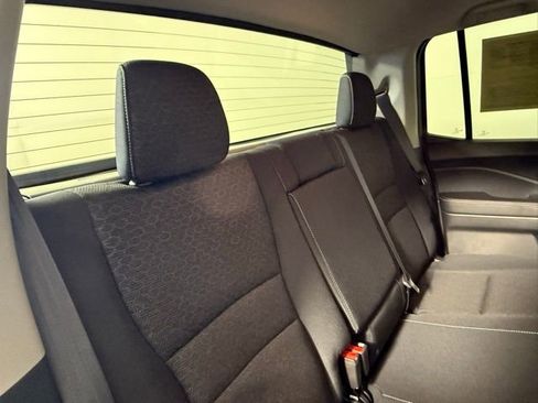 Used 2025 Honda Ridgeline Sport image 40