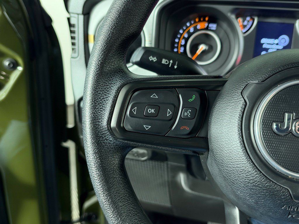 Used 2024 Jeep Wrangler Sport AWD/4WD image 17