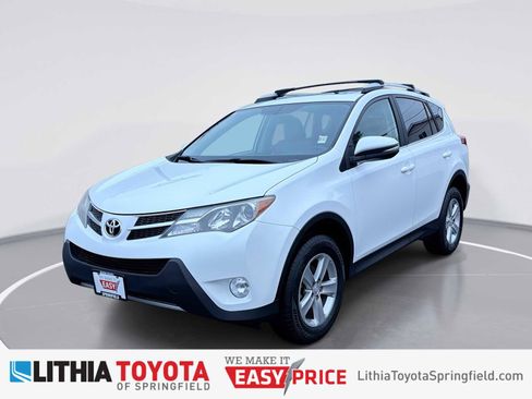 Used 2013 Toyota RAV4 XLE image 1