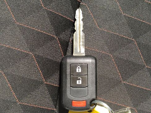 Used 2024 Mitsubishi Mirage ES image 32