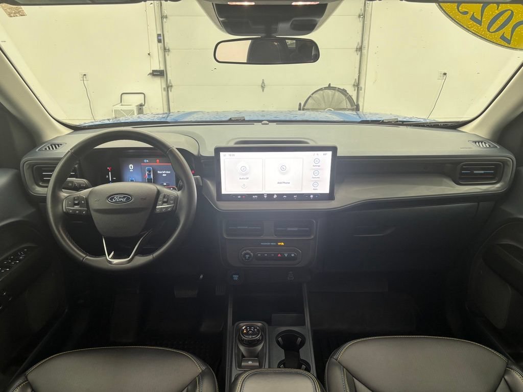 Used 2025 Ford Maverick Lobo AWD/4WD image 4