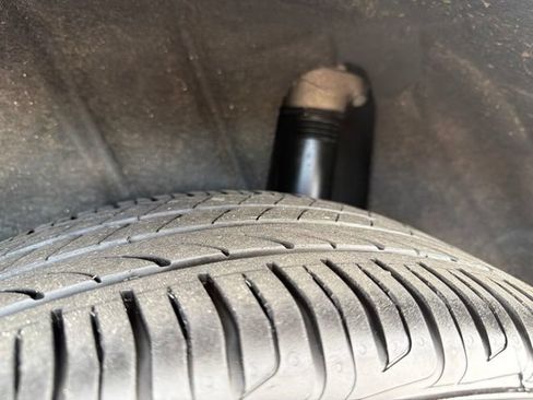 Used 2020 Volkswagen Tiguan SE R-Line w/ 3rd Row Seat Package AWD/4WD image 37