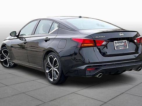 Used 2024 Nissan Altima 2.5 SR image 12