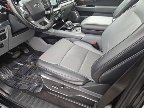 Used 2021 Ford F150 Lariat w/ Equipment Group 502A High image 19