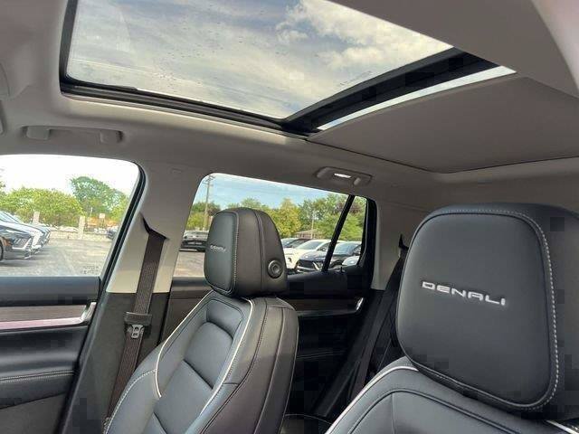 New 2026 GMC Terrain Denali AWD/4WD image 19