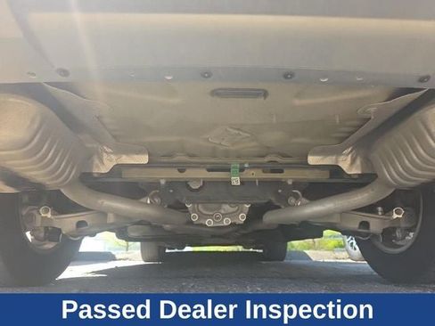 Used 2023 Ford Explorer XLT w/ Equipment Group 202A AWD/4WD image 21