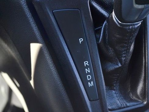 Used 2022 Ford Transit 350 XLT image 25