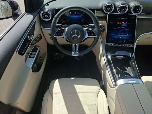 New 2026 Mercedes-Benz GLC 300 4MATIC image 7