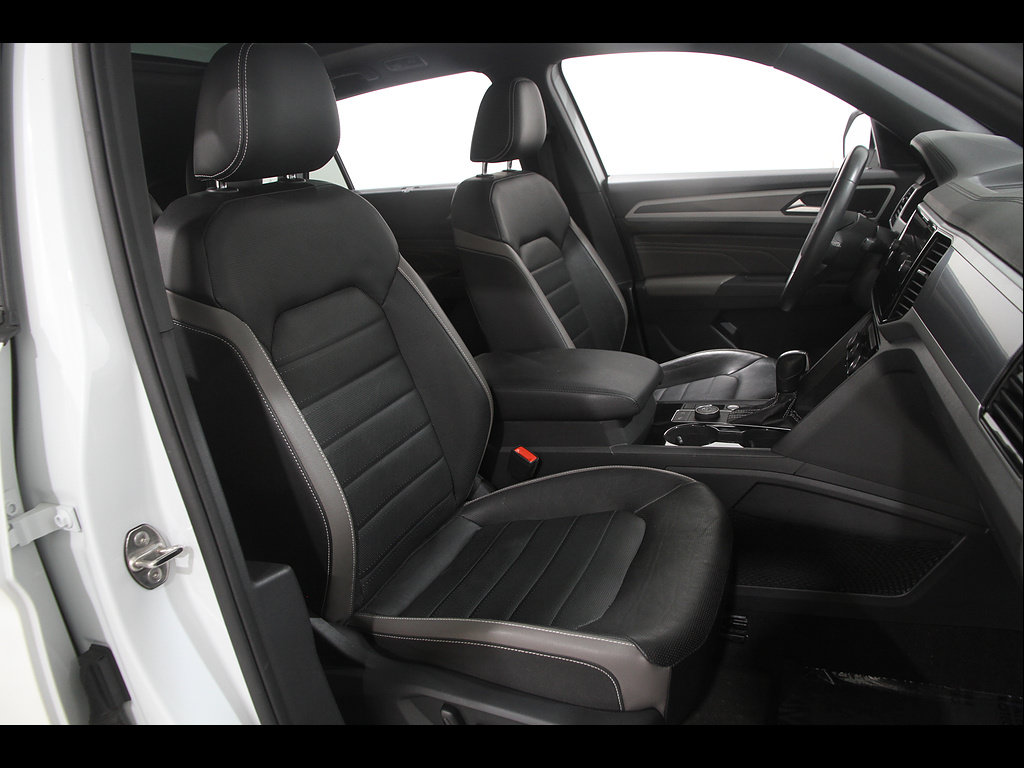 Used 2021 Volkswagen Atlas Cross Sport SEL Premium AWD/4WD image 17
