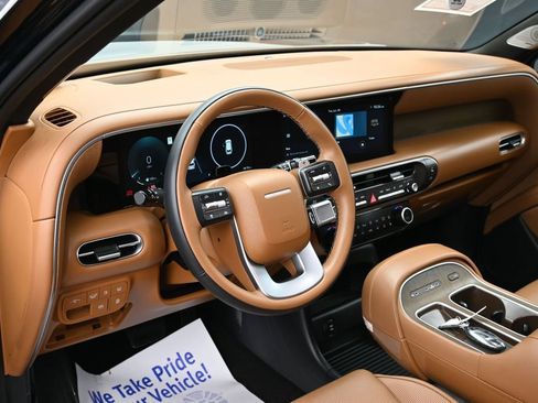 Used 2026 Hyundai Palisade Calligraphy FWD image 19