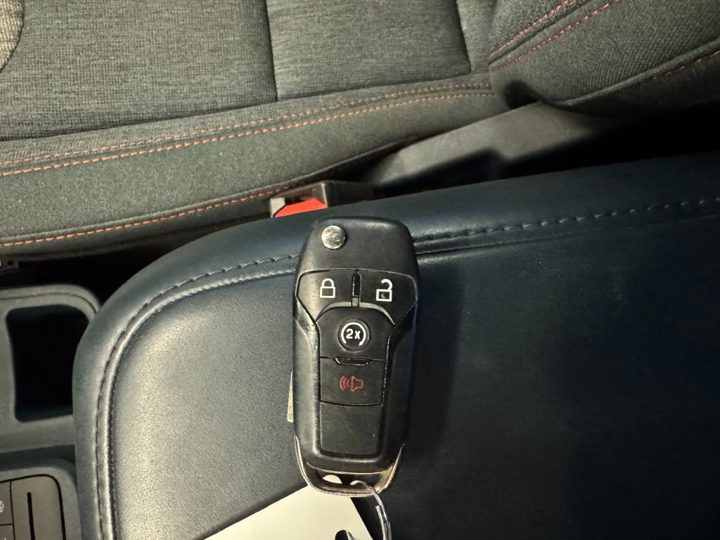 Used 2022 Ford Maverick XLT w/ XLT Luxury Package FWD image 17