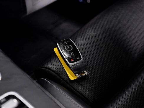 Used 2019 Mercedes-Benz E 63 AMG S image 75