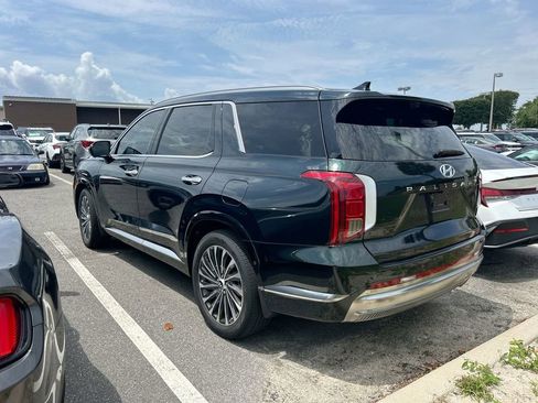 Used 2025 Hyundai Palisade Calligraphy FWD image 4