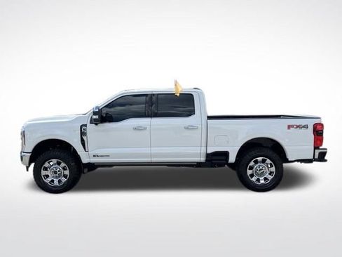 Used 2026 Ford F250 Lariat w/ Lariat Premium Package AWD/4WD image 4