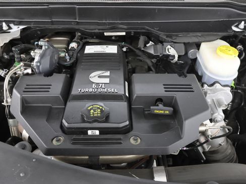 Used 2024 RAM 3500 Tradesman w/ Chrome Appearance Group AWD/4WD image 20