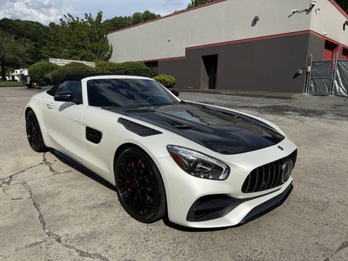 Used 2018 Mercedes-Benz AMG GT C image 35