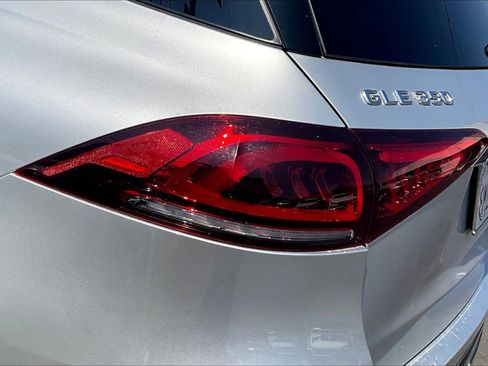 Used 2020 Mercedes-Benz GLE 350 w/ Premium Package image 30