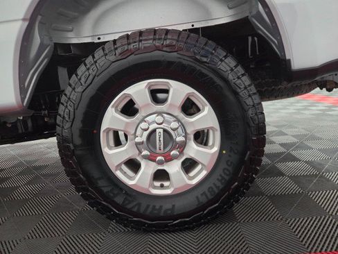 Used 2023 Ford F250 XLT image 91